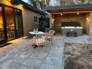 Wellnesslodge Kievit in Drenthe jacuzzi