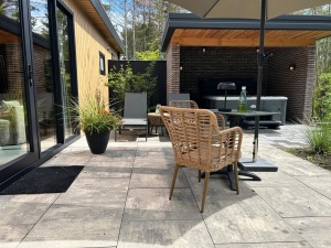 Wellnesslodge Kievit in Drenthe terras