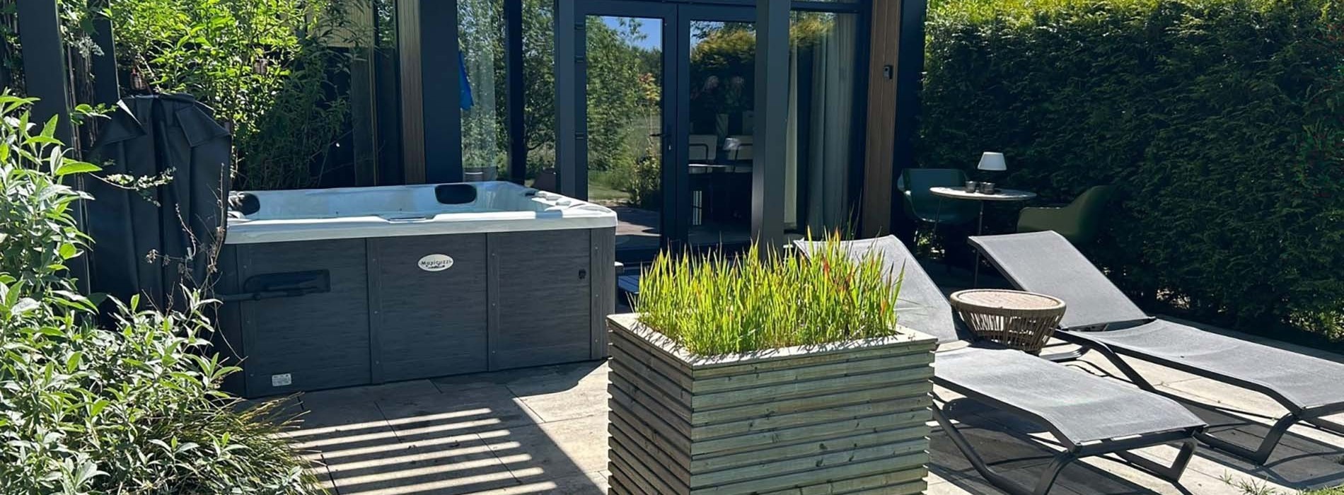 Adults only wellness lodges midden in de natuur van Drenthe.
