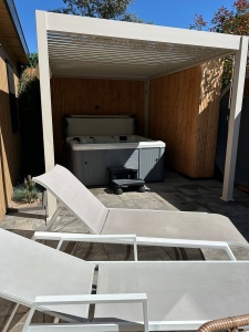 Wellness lodge Grutto jacuzzi